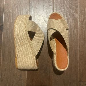 Alohas platform wedges size 38